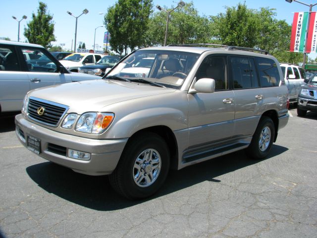 1999 Lexus LX 470 Unknown