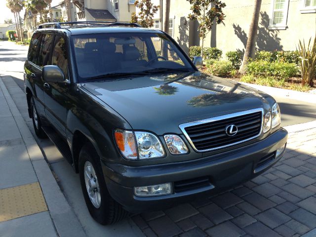 1999 Lexus LX 470 Base