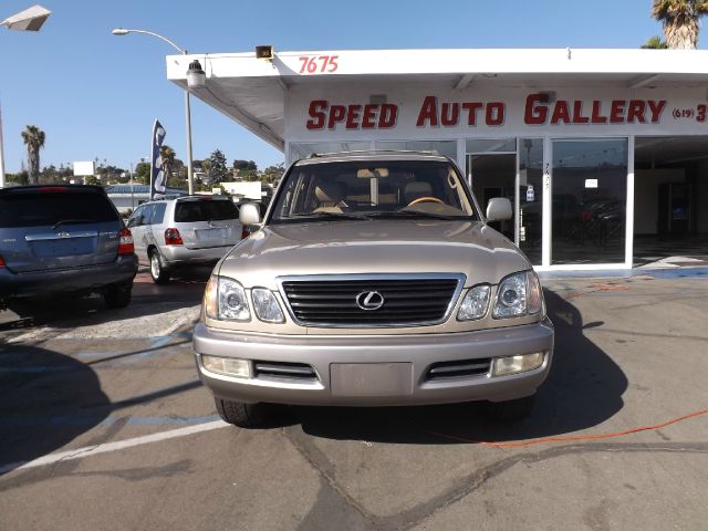 2000 Lexus LX 470 Base