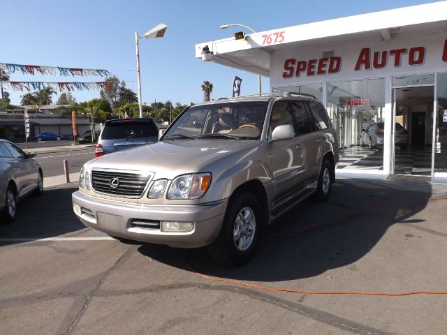 2000 Lexus LX 470 Base