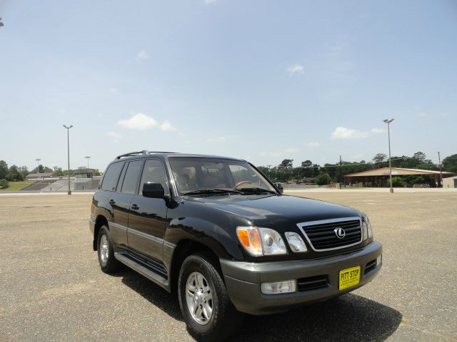 2001 Lexus LX 470 Base