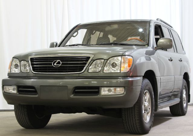 2002 Lexus LX 470 XLT Super Cab FX4 Long Bed Dually ~ 4x4 Diesel