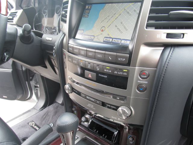 2013 Lexus LX 570 Scion XB