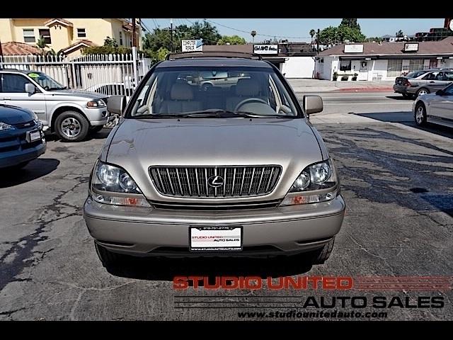 1999 Lexus RX 300 2