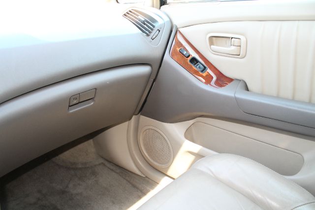 1999 Lexus RX 300 EX - DUAL Power Doors