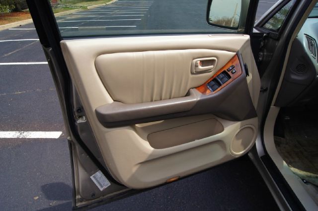 2000 Lexus RX 300 EX - DUAL Power Doors