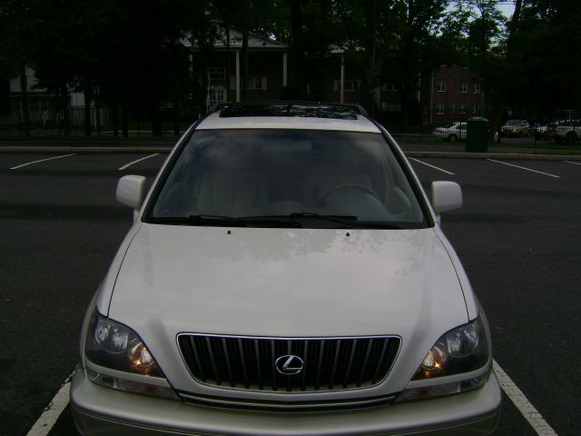 2000 Lexus RX 300 EX - DUAL Power Doors