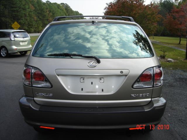 2001 Lexus RX 300 Base