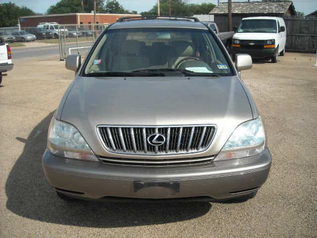 2001 Lexus RX 300 Ram 3500 Diesel 2-WD