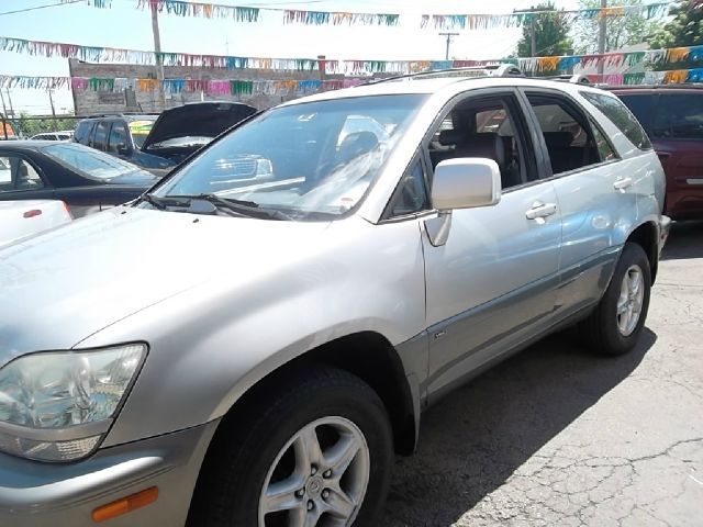 2001 Lexus RX 300 Ram 3500 Diesel 2-WD