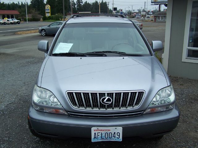 2001 Lexus RX 300 Ram 3500 Diesel 2-WD