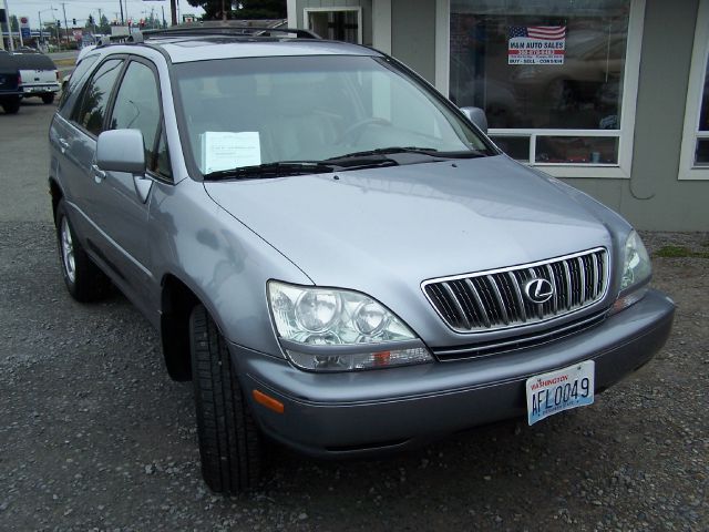 2001 Lexus RX 300 Ram 3500 Diesel 2-WD