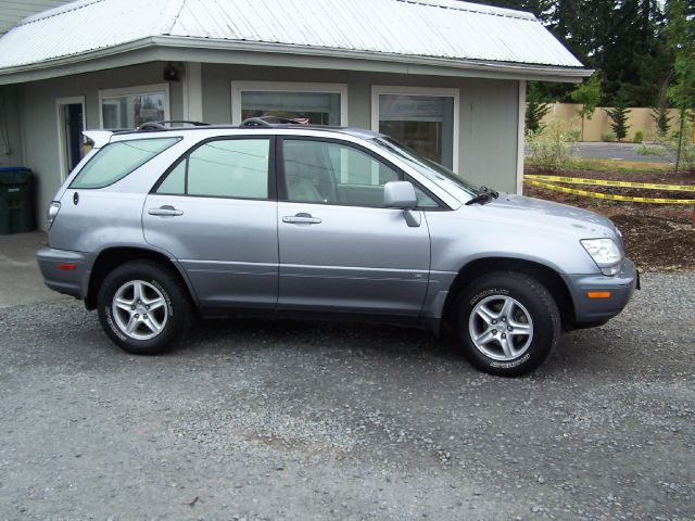 2001 Lexus RX 300 Ram 3500 Diesel 2-WD