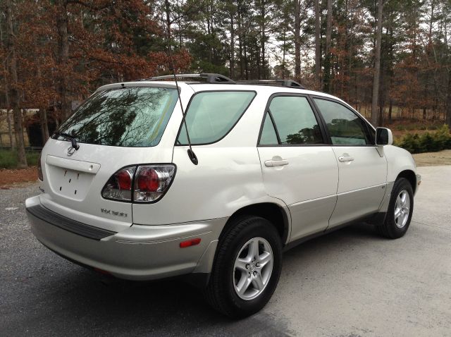 2001 Lexus RX 300 2