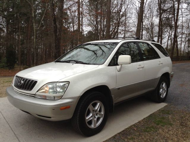 2001 Lexus RX 300 2