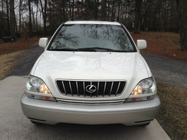 2001 Lexus RX 300 2