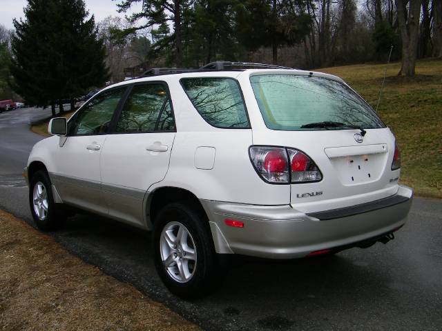 2001 Lexus RX 300 Base