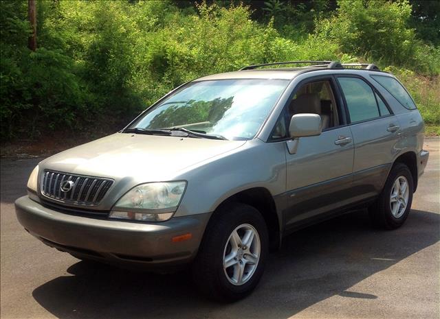 2001 Lexus RX 300 Ram 3500 Diesel 2-WD