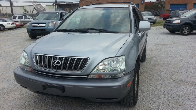 2002 Lexus RX 300 Ram 3500 Diesel 2-WD