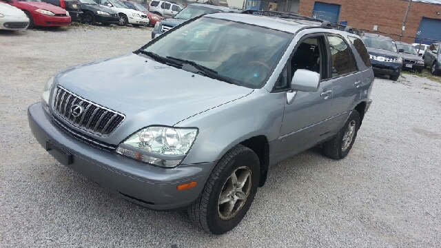 2002 Lexus RX 300 Ram 3500 Diesel 2-WD