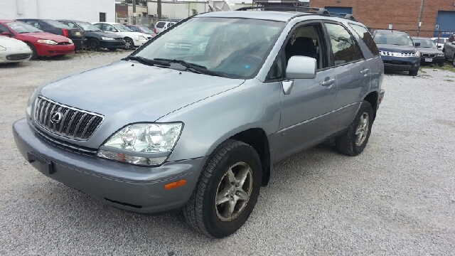 2002 Lexus RX 300 Ram 3500 Diesel 2-WD