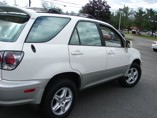 2002 Lexus RX 300 Ram 3500 Diesel 2-WD