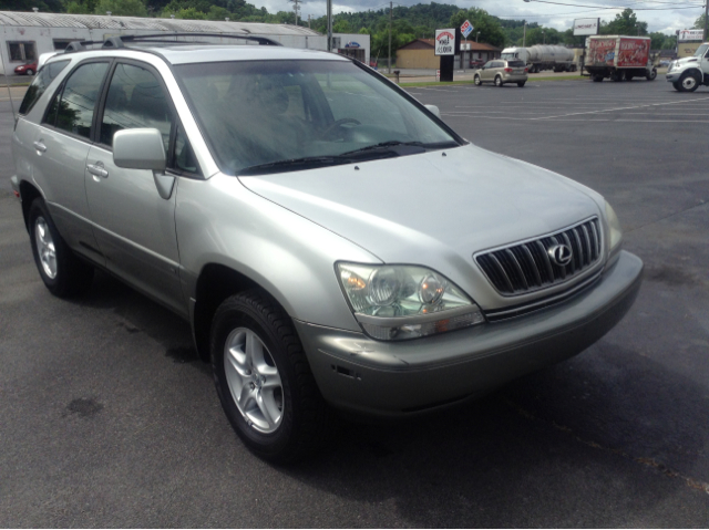 2002 Lexus RX 300 Ram 3500 Diesel 2-WD