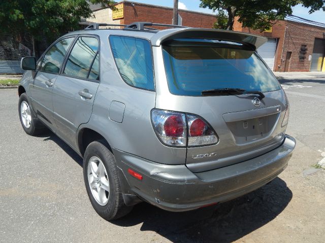 2002 Lexus RX 300 1500 Club Coupe Short Bed