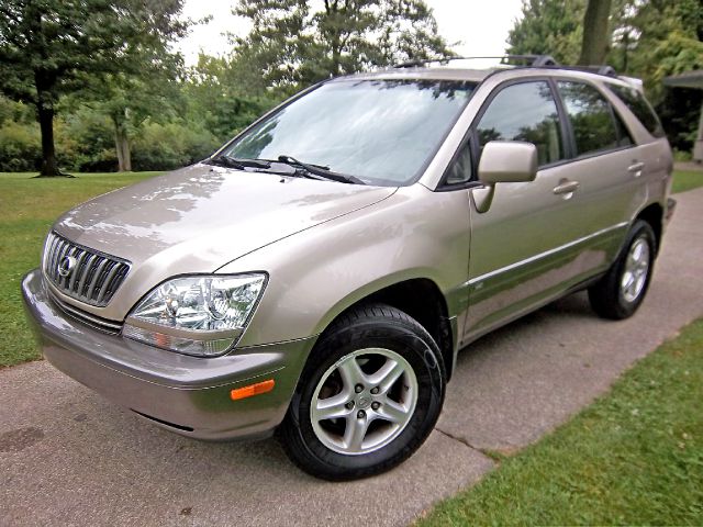 2002 Lexus RX 300 Ram 3500 Diesel 2-WD