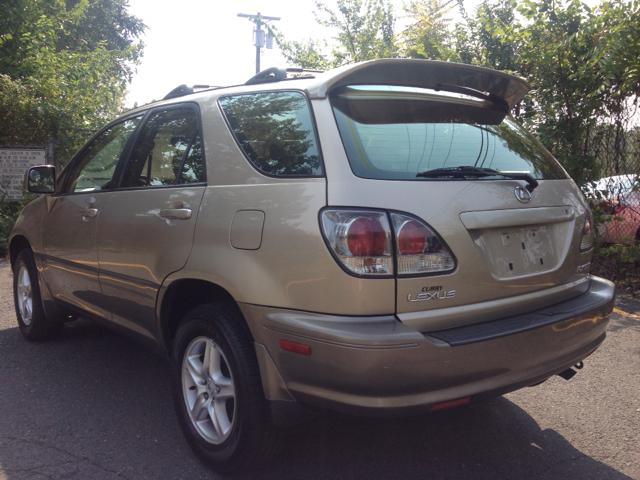 2002 Lexus RX 300 Ram 3500 Diesel 2-WD