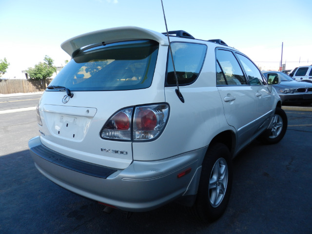 2002 Lexus RX 300 Ram 3500 Diesel 2-WD