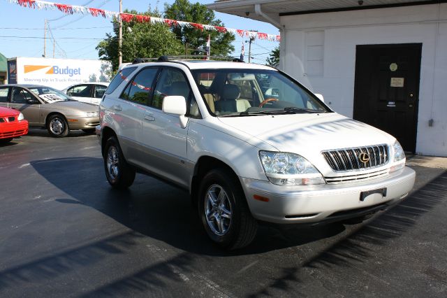 2002 Lexus RX 300 Ram 3500 Diesel 2-WD