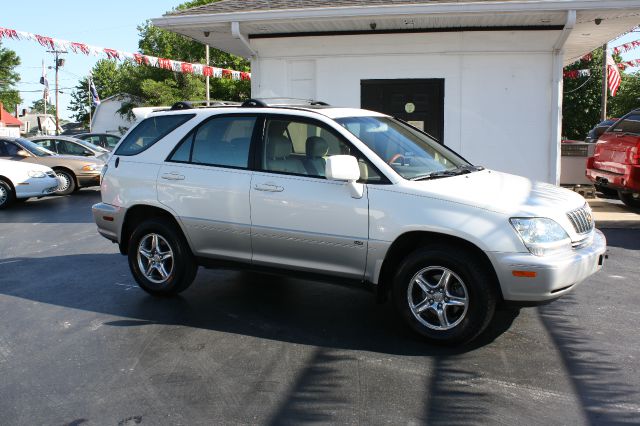 2002 Lexus RX 300 Ram 3500 Diesel 2-WD