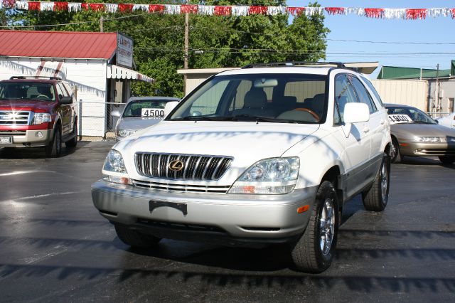 2002 Lexus RX 300 Ram 3500 Diesel 2-WD