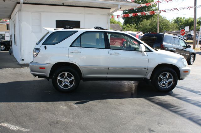 2002 Lexus RX 300 Ram 3500 Diesel 2-WD