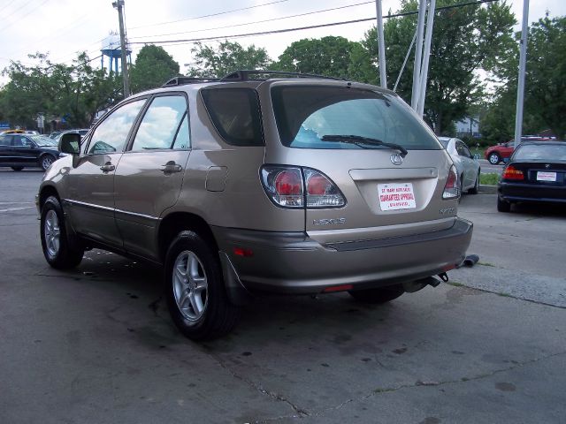 2002 Lexus RX 300 Ram 3500 Diesel 2-WD