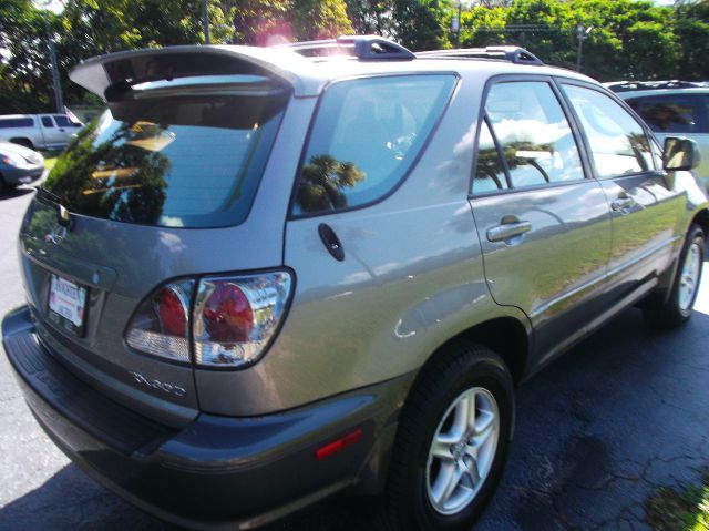 2003 Lexus RX 300 Ram 3500 Diesel 2-WD