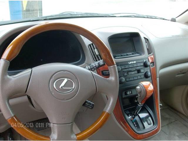 2003 Lexus RX 300 2