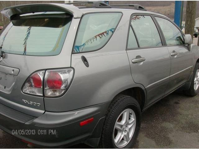 2003 Lexus RX 300 2