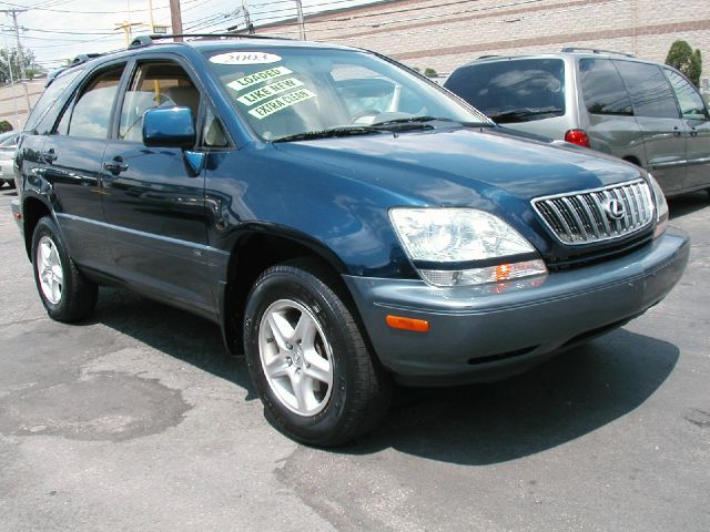 2003 Lexus RX 300 Ram 3500 Diesel 2-WD