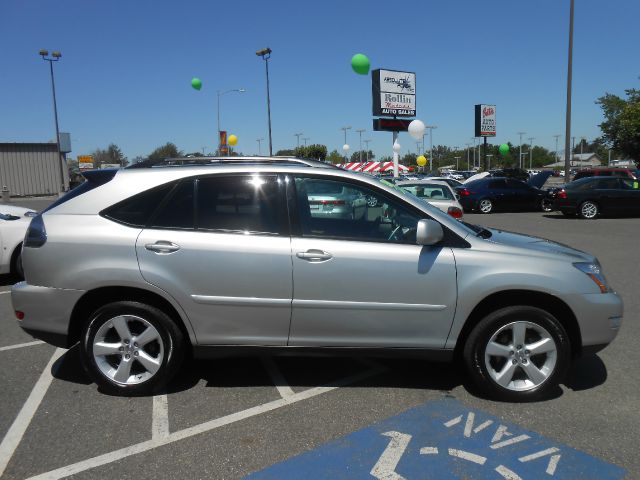 2004 Lexus RX 330 Ram 3500 Diesel 2-WD