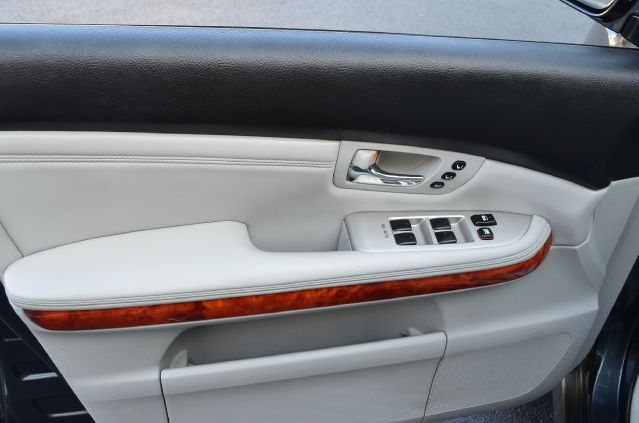 2004 Lexus RX 330 EX - DUAL Power Doors