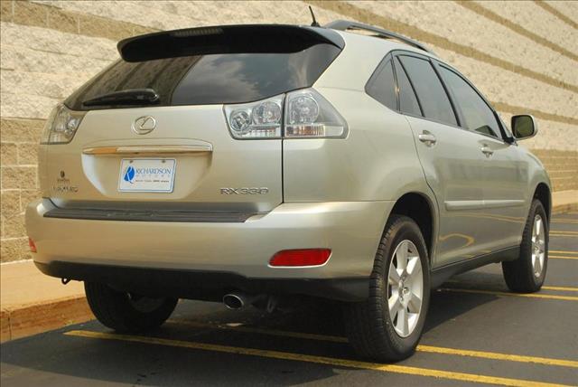 2004 Lexus RX 330 Base