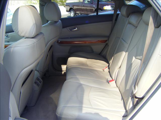 2006 Lexus RX 330 Lexus Luxury Sedan