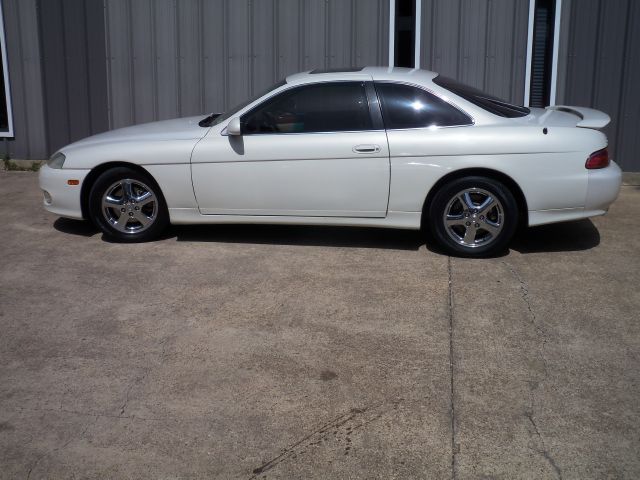 2000 Lexus SC 300 Utility 4D Laredo 4WD