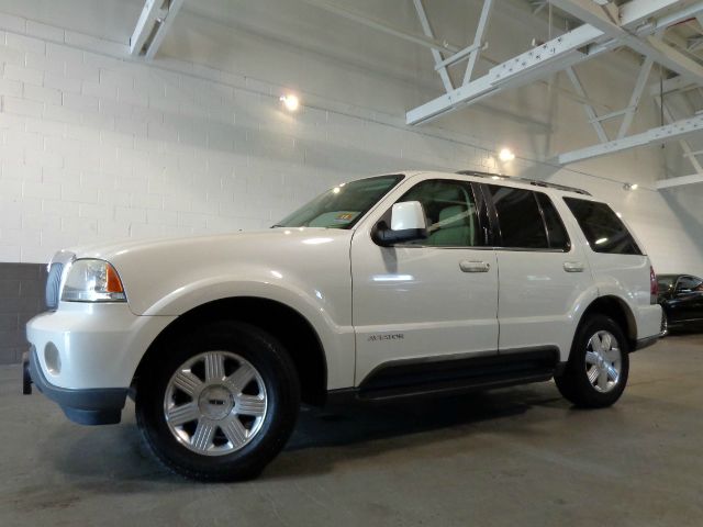 2003 Lincoln Aviator 2dr Cpe Coupe