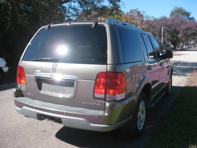 2003 Lincoln Aviator Coupe