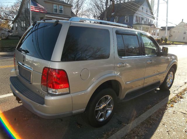 2004 Lincoln Aviator EX - DUAL Power Doors