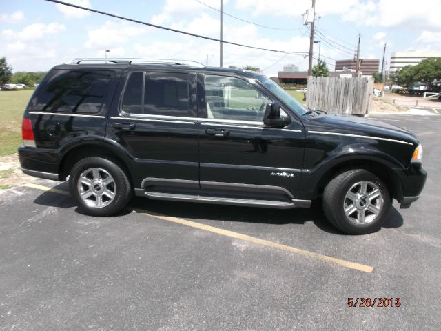 2004 Lincoln Aviator S550 4-matic