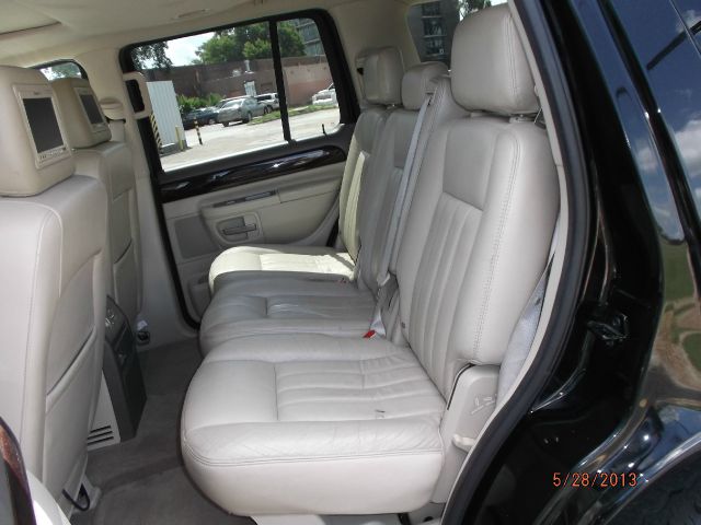 2004 Lincoln Aviator S550 4-matic